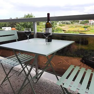 appartement-residentie-astrid-met-private-parking.hotelsghent.com/