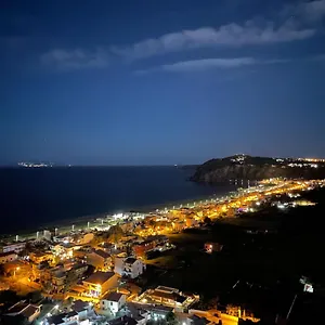 apt-la-casa-di-felice-milazzo-tono.sicilyhotelsitaly.net/