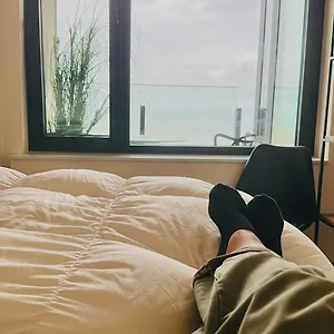 middelkerke-volledig-gerenoveerd-appartement-met-zeezicht.hotelsghent.com/